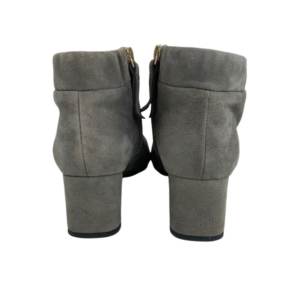Clarks Grey Suede Ankle Booties Elastic Cuff - Picture 3 of 8